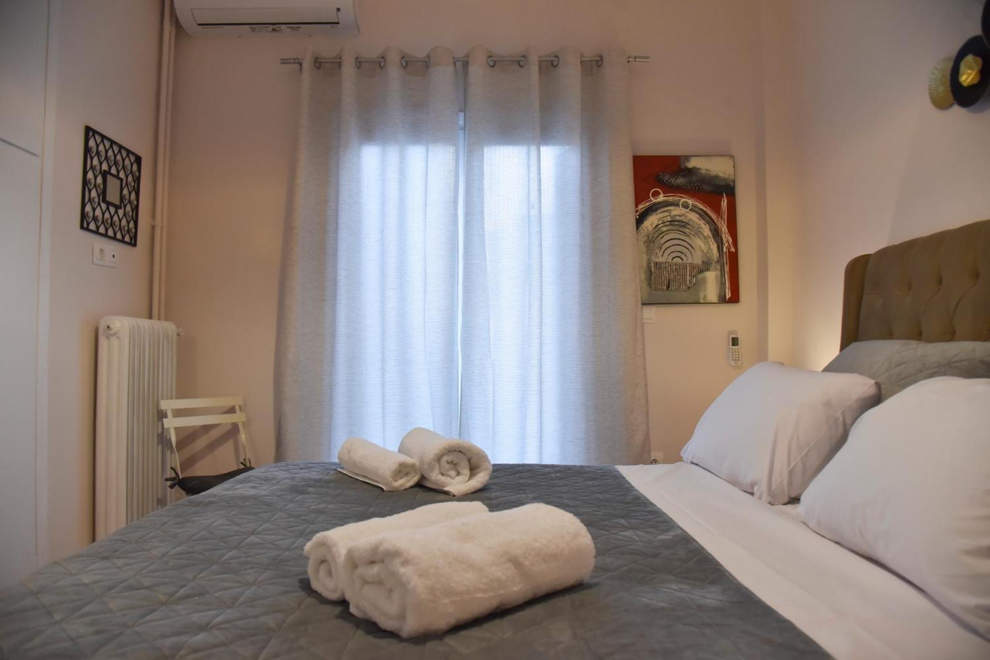 Apartamento Ηλιόλουστο Atenas Exterior foto